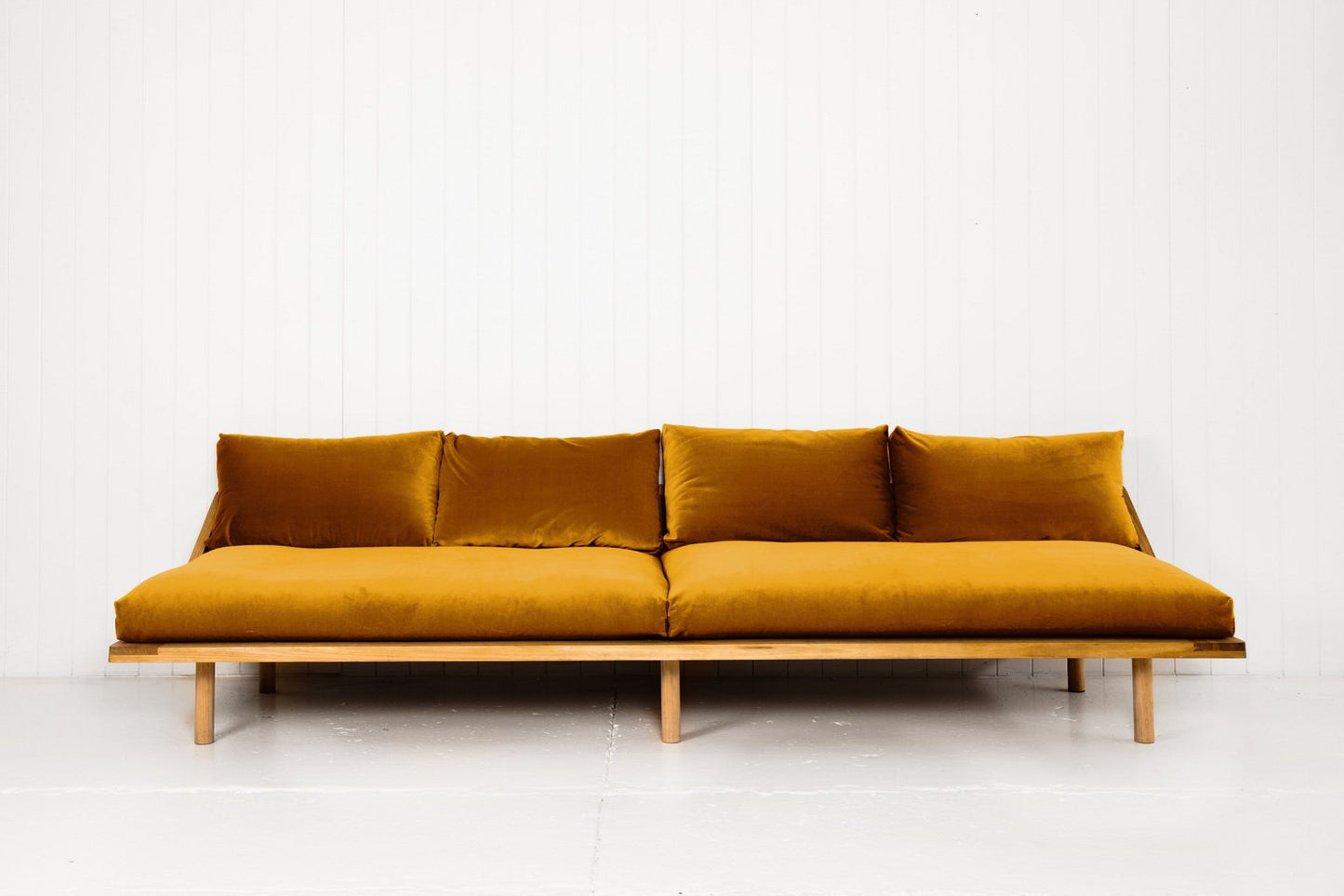 Dreamer Couch