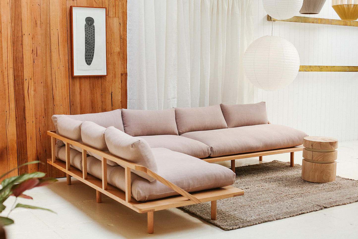 Dreamer Couch